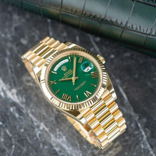 Roleex Oyster Perpetual Day Date 40 Battery Gold-Green